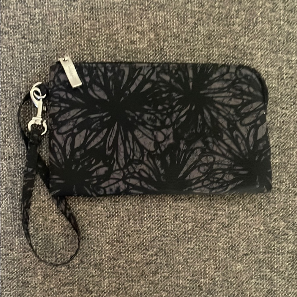 Baggallini RFID Anti Theft Black/ Grey Floral Wristlet Cardholder Wallet Pouch